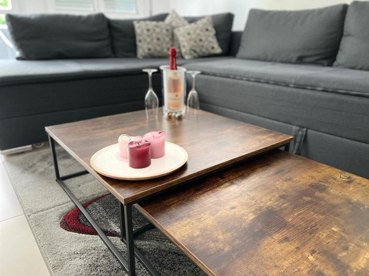 Sonnige Wohnung Im Zentrum Mit Terrasse U Tiefgarage - Netflix & Prime Leipzig Eksteriør bilde
