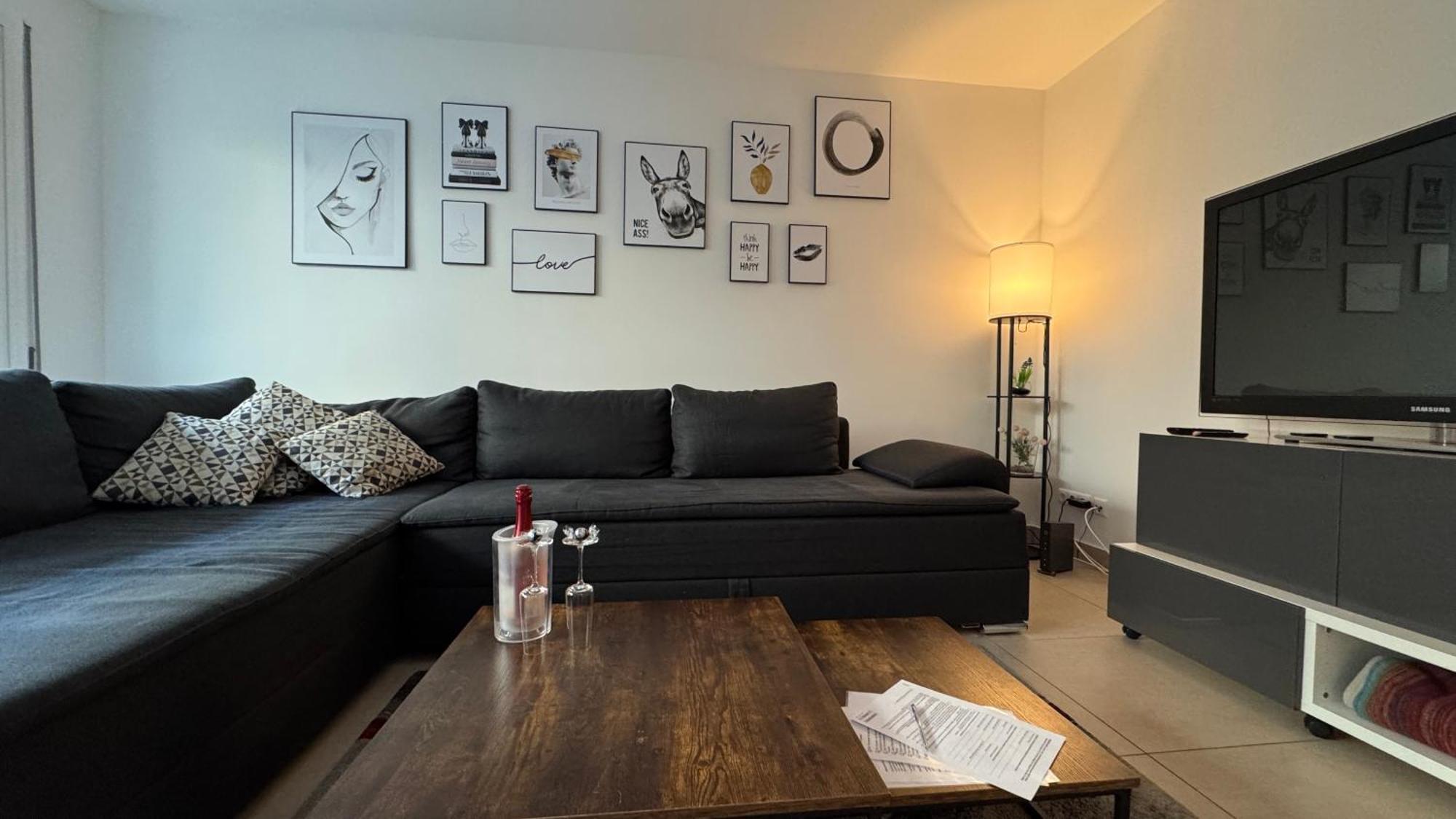 Sonnige Wohnung Im Zentrum Mit Terrasse U Tiefgarage - Netflix & Prime Leipzig Eksteriør bilde