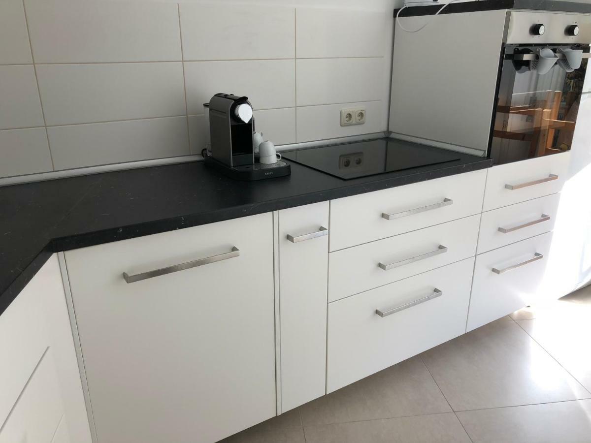 Sonnige Wohnung Im Zentrum Mit Terrasse U Tiefgarage - Netflix & Prime Leipzig Eksteriør bilde